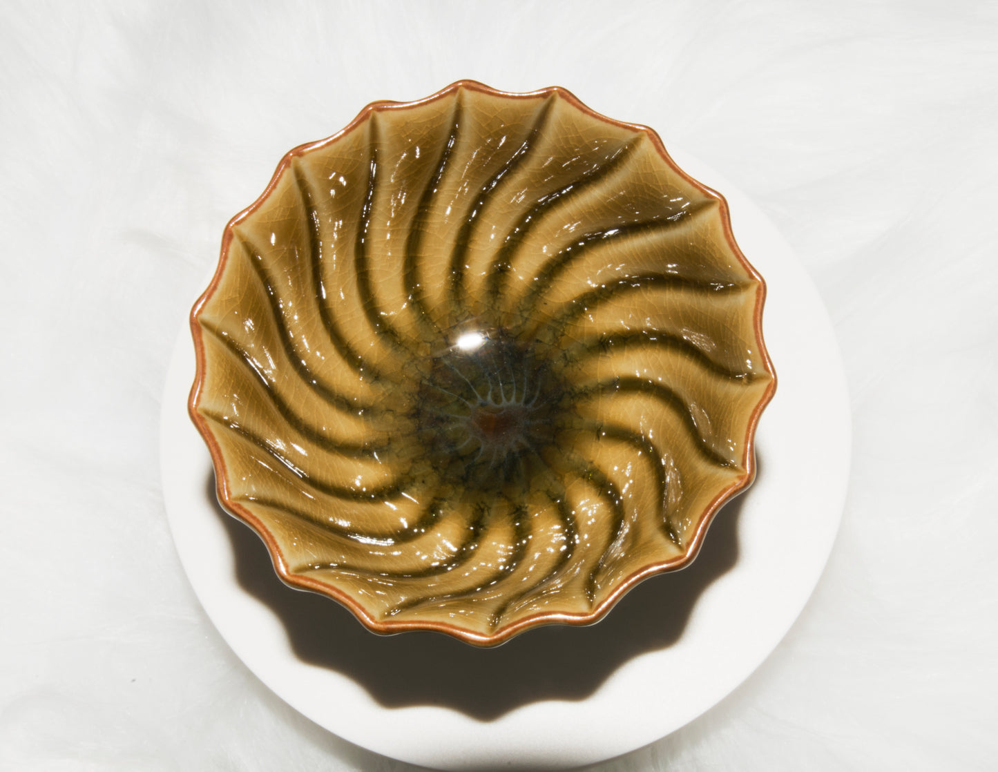 02012 Golden glaze Flower ribbed Cup