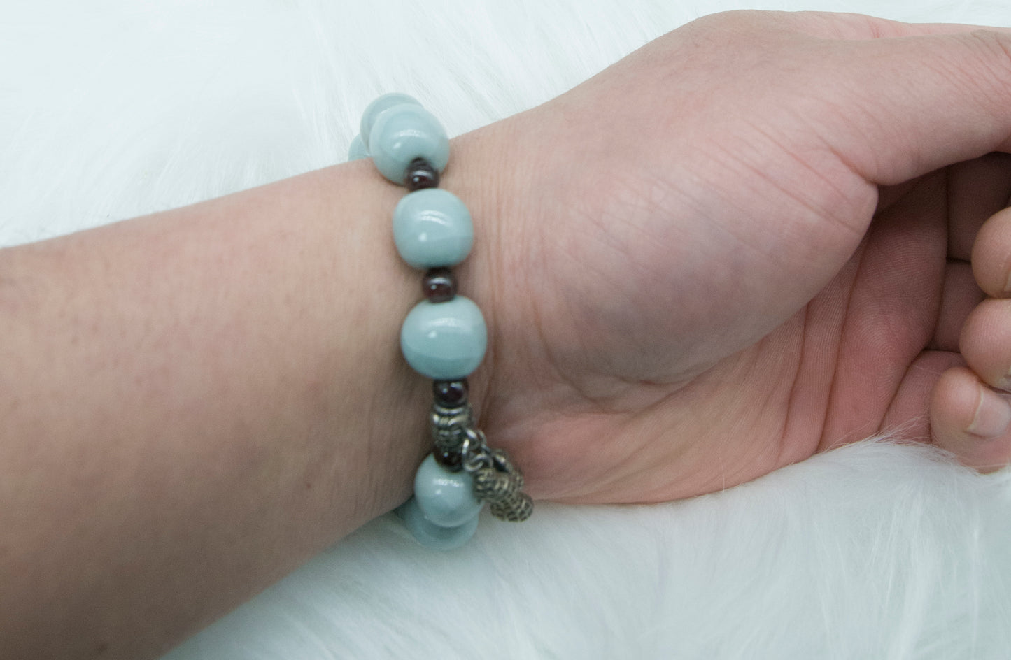 05015 Sky cyan glaze peanut bracelet